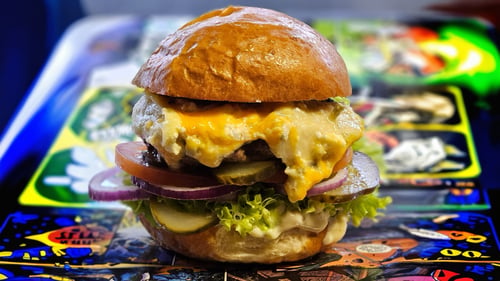 Cheese Fight Burger