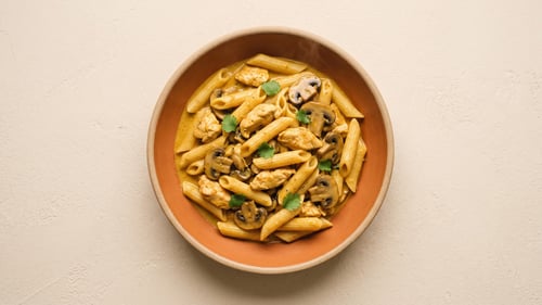 Pasta Curry Hähnchen