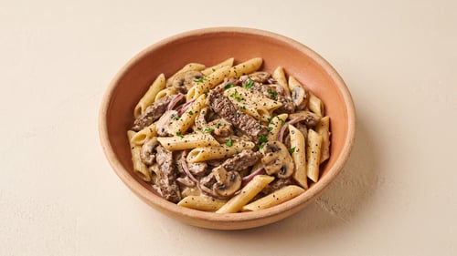 Pasta Steak Deluxe