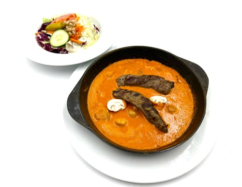 122 Zwei Lammfilets in Metaxa Sauce