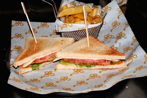 76 Mini Club Sandwich