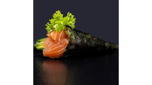 Salmon Handroll Salmon Handroll