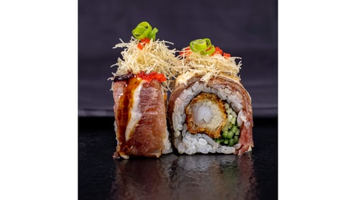 4st. Surf & Turf Roll 4st. Surf & Turf Roll