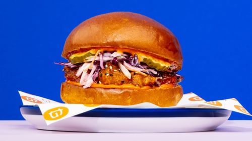Gochu Chicken Coleslaw Bun