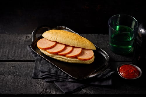 Broodje kipgrillworst
