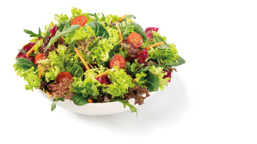 Kleiner saisonaler Salat