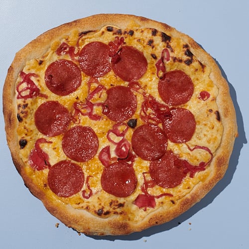 Garlic Salami Pizza