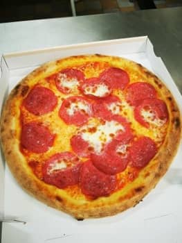Pizza Salami Piccola
