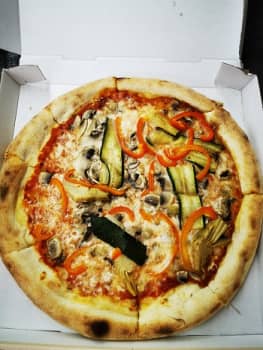 Pizza Vegetariana Piccola Pizza Vegetariana Piccola