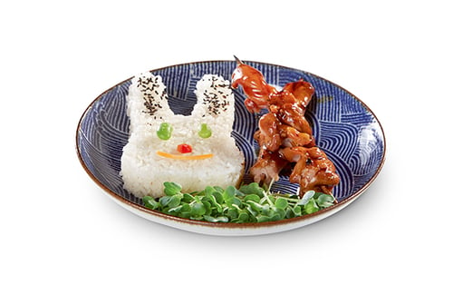 2 Yakitori-Spieße mit Hasen-Reis für Kinder