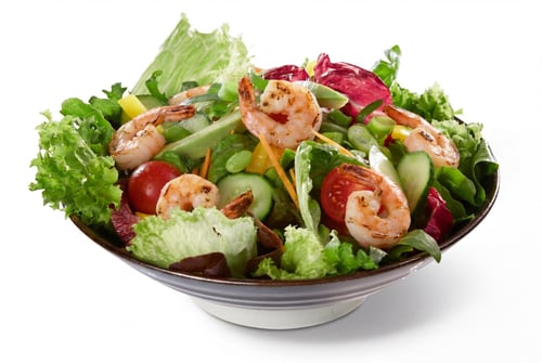 Garnelen auf Salat