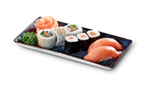 Salmon Dream Mix mit Sashimi Nigiri Maki und Inside Out Rolls