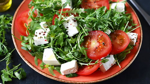 Rucola-Tomaten Salat