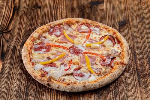 Big Size Pizza BBQ-Style