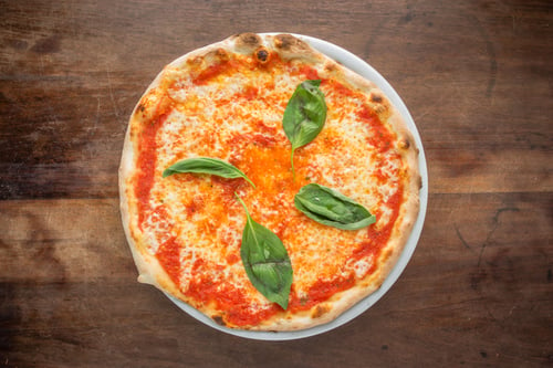 Pizza Margherita (vegan)