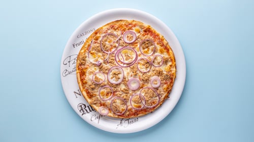 Pizza al Tonno Ø 26 cm