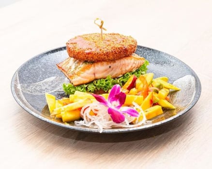 Manna Salmon Burger