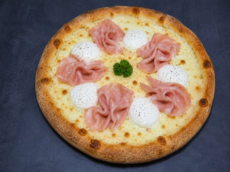 Pizza Mortadella