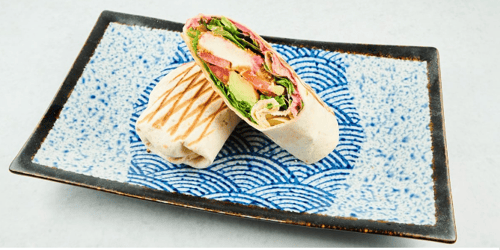 Rote-Beete-Halloumi-Wrap