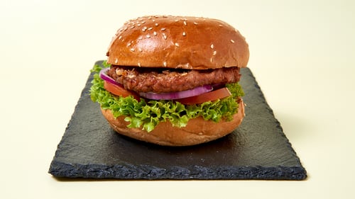 08/15 Burger