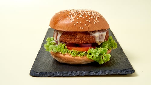 Falafel Burger