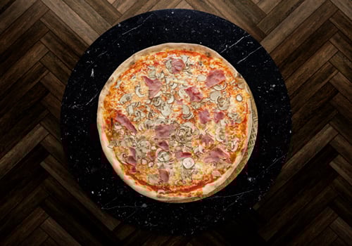 Pizza Prosciutto e Funghi