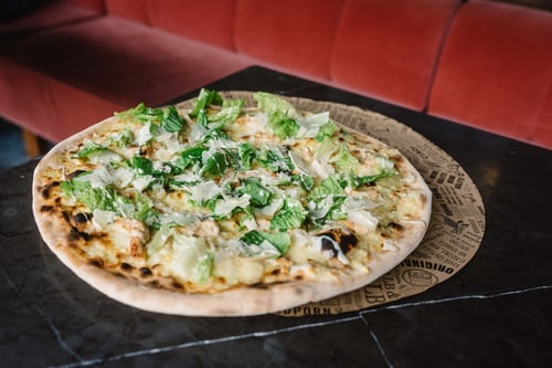 Pizza Caesare e Pollo