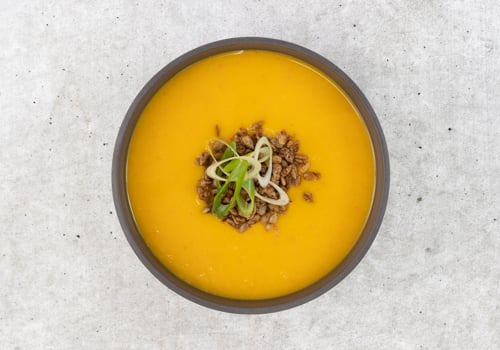 Möhren-Orangen-Ingwer Suppe 🌶