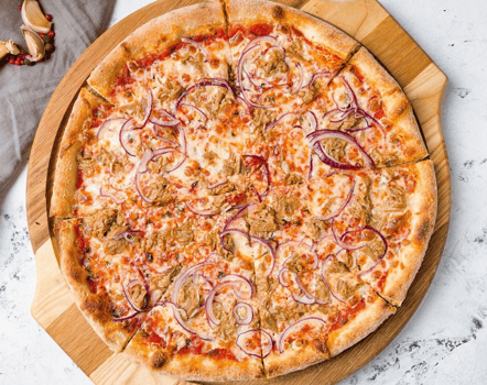 Pizza Tonno & Cipolla Pizza Tonno & Cipolla