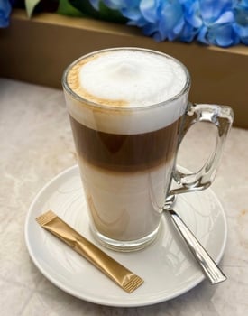 09 Latte Macchiato 09 Latte Macchiato