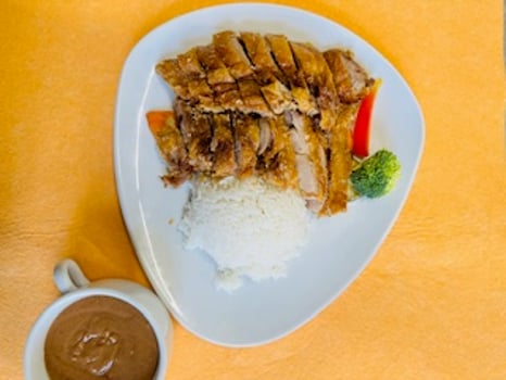 Ente in Erdnuss-Sauce