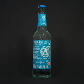 Viva con Aqua laut (Wasser mit Kohlensäure)