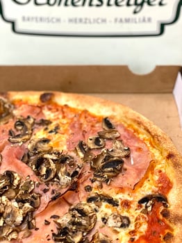 Pizza Regina