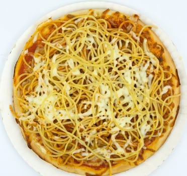 Pizza Spaghetti Bolognese ø 26cm