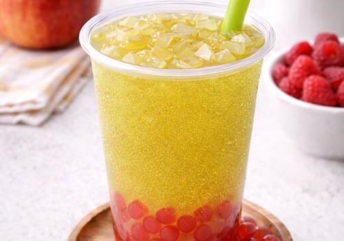 Bubble Tea Apfel mit Himbeer Boba