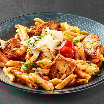 Pasta Verdura mit Hähnchen Pasta Verdura mit Hähnchen