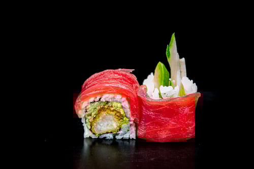 Tuna Deluxe Roll