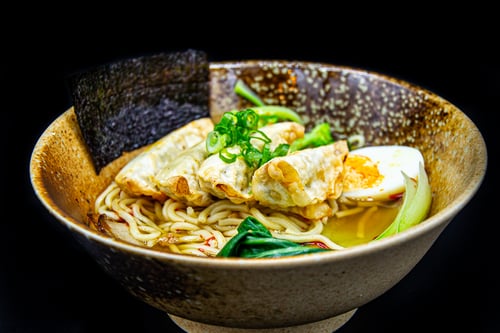 Momo Ramen