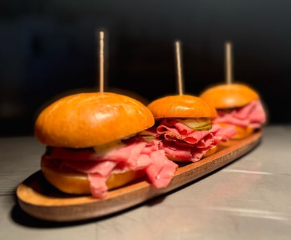 Special Pastrami Burger