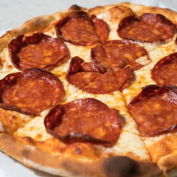 Pizza Salame Piccante Pizza Salame Piccante