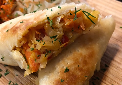 Blini mit Weißkohl