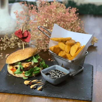 180. V-Hamburger 180. V-Hamburger