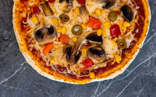 Pizza Vier Jahreszeiten Pizza Vier Jahreszeiten