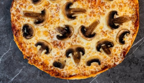 Pizza Funghi