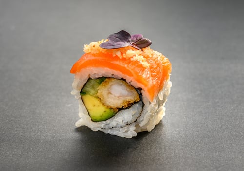 14.Crunchy Lachs Roll