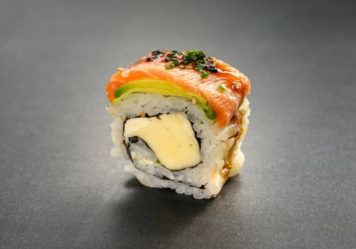 15.Salmon Cheese Roll