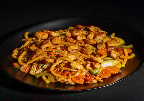 75.Udon-Nudeln Hähnchen