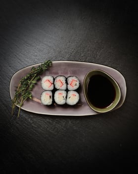 48.Maki Kani