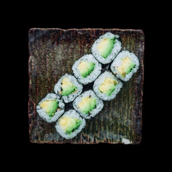 Avo Maki 