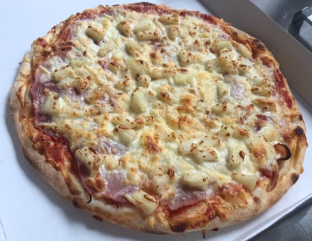 Pizza Hawaii ø 32cm